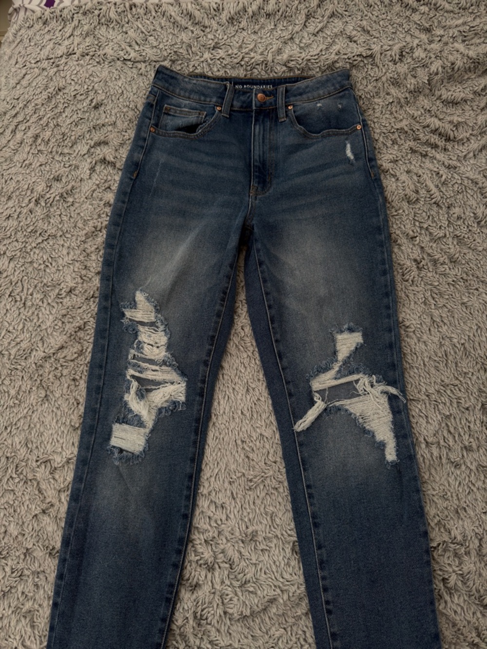 No Boundaries Women's Dark Blue Ripped Skinny Jeans